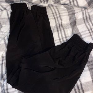Halara highwaisted joggers